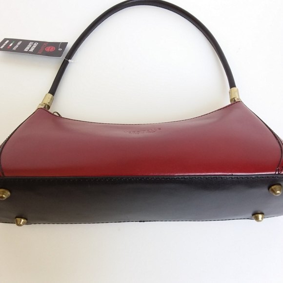 GClover Red Genuine Leather Shoulder Purse - Picture 3 of 8